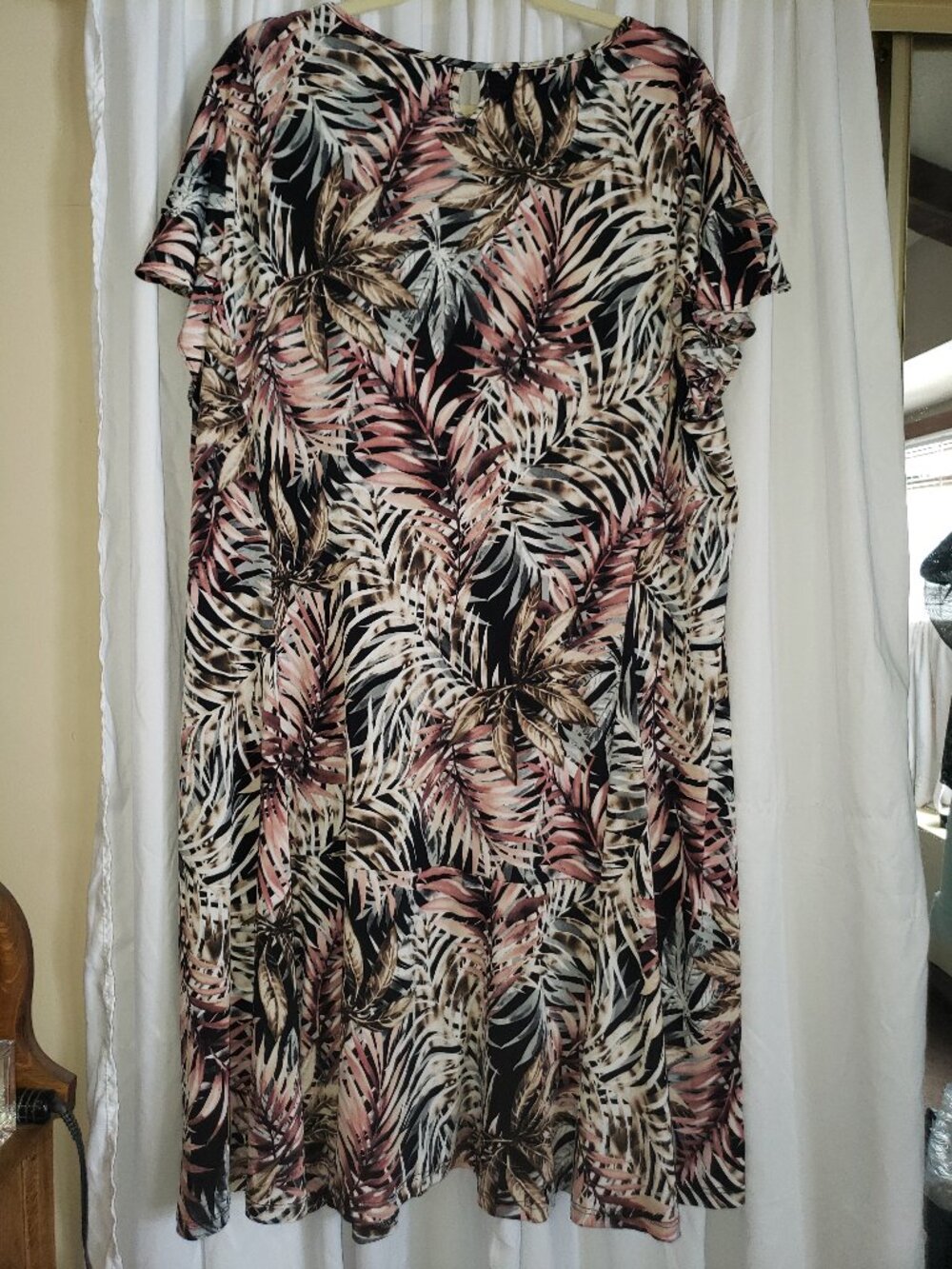 Womans Dress N Touch floral 2X pink black cap ruffled sleeves polyester